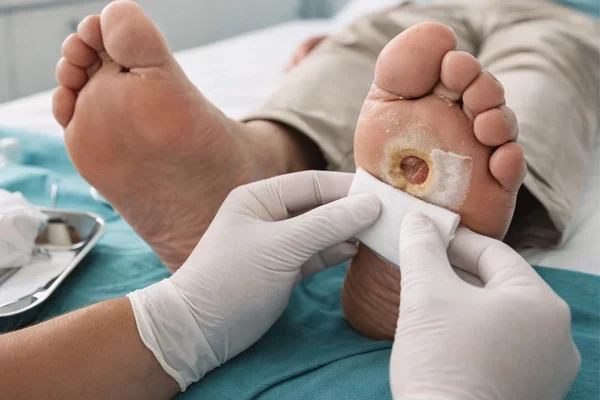 کلینیک زخم در شمال تهران 